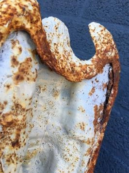 Ornement mural en fonte - ange avec coquille - rustique - blanc